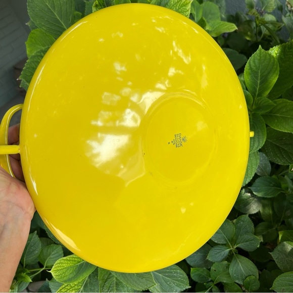 Vintage Mid-Century Dansk Yellow Enamel Coated Cast Iron Kobenstyle Paella Pan - Picture 13 of 13